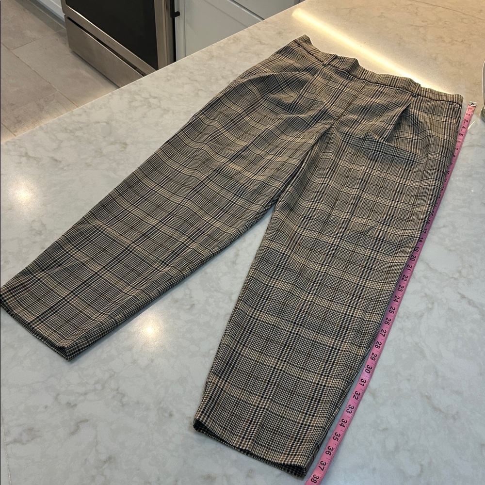 LOFT - Plaid Pull On Tapered Ankle Pants - Picture 4 of 10